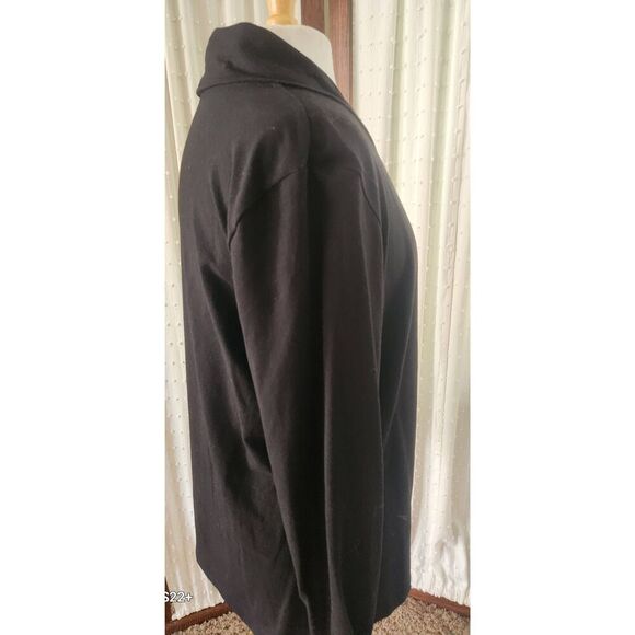 T2 D & Co Essentials black top - Picture 7 of 10